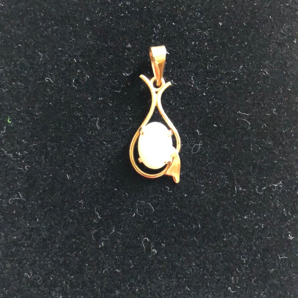 Opal Pendant